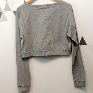 LF Tops - Story of Lola / LF Lace Crop Sweatshirt LF Tops - Story of Lola / LF Lace Crop Sweatshirt